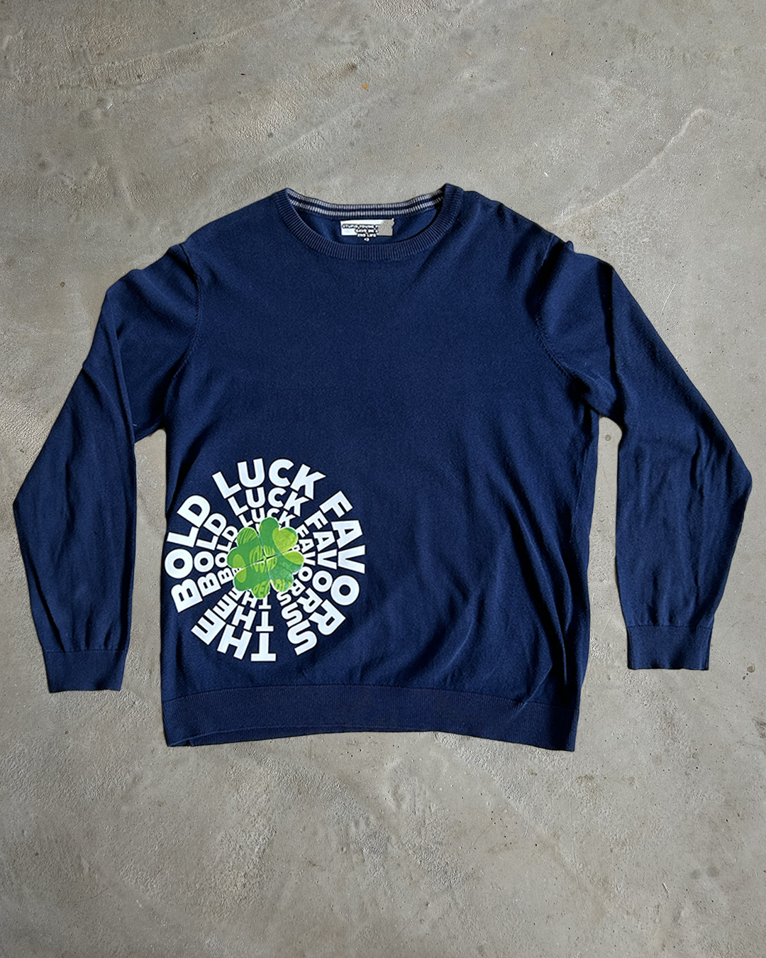 NAVY BLUE CREWNECK